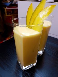 Sinh tố xoài Mango Lassi kiểu Ấn