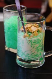 Chè bánh lọt (Lod Chong Thái) và bột báng
