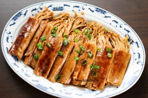 Tàu hũ ky cuộn nấm