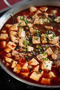 Đậu hũ sốt cay Tứ Xuyên (Mapo Tofu) 
