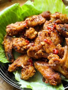 Cánh gà chiên mắm tỏi – Fish sauce chicken wings