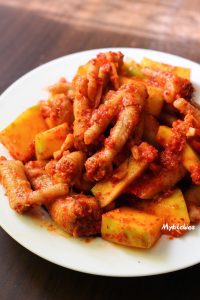 Chân gà sốt Thái